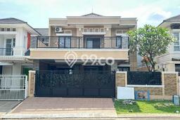 Disewakan! Rumah 5 Kamar Tidur &
3 Kamar Mandi di Kota Wisata, Bogor Disewakan! Rumah 5 Kamar Tidur &
3 Kamar Mandi di Kota Wisata, Bogor