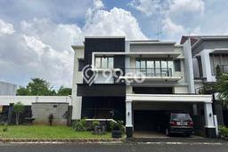 Dijual Rumah Luas Elegan Dengan View Cantik di Raffles Hills, Jakarta Timur Dijual Rumah Luas Elegan Dengan View Cantik di Raffles Hills, Jakarta Timur