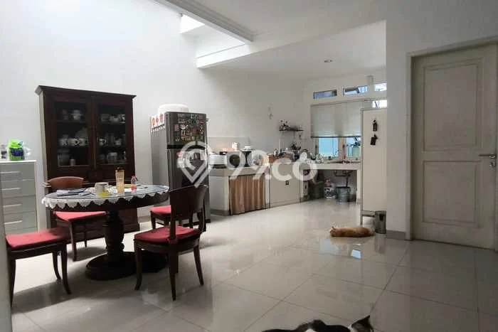 Hunian Mewah Dijual LT 1040m2 di Pasar Minggu, Jakarta Selatan Hunian Mewah Dijual LT 1040m2 di Pasar Minggu, Jakarta Selatan