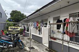 Dijual Hunian Rumah Terawat 10 KT di Margonda, Depok Dijual Hunian Rumah Terawat 10 KT di Margonda, Depok