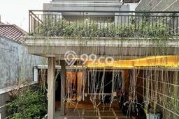 Rumah Elit Modern Siap Huni di Ragunan Jakarta Selatan Rumah Elit Modern Siap Huni di Ragunan Jakarta Selatan