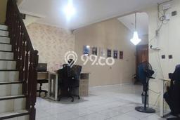 Rumah Mewah LB 160m2 Siap Huni Desain Elegan di Pejaten, Jakarta Selatan Rumah Mewah LB 160m2 Siap Huni Desain Elegan di Pejaten, Jakarta Selatan