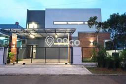 For Sale! Luxury House LT 185m2 Desain Modern di BSD City For Sale! Luxury House LT 185m2 Desain Modern di BSD City