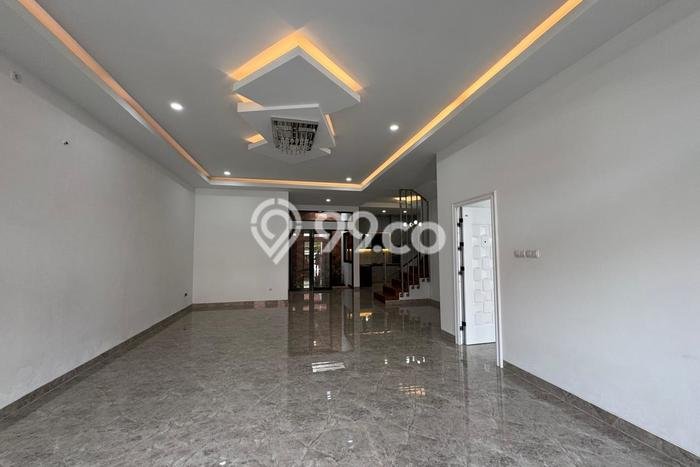 Rumah Luxury Modern Siap Huni di BSD Nusaloka Tangerang Rumah Luxury Modern Siap Huni di BSD Nusaloka Tangerang