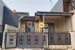 Jual Rumah Eksklusif 2 KT di BSD City, Tangerang Jual Rumah Eksklusif 2 KT di BSD City, Tangerang
