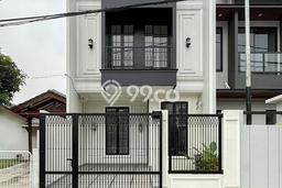 Rumah Modern 3 KT di BSD Griya Loka Tangerang Semi Furnished Rumah Modern 3 KT di BSD Griya Loka Tangerang Semi Furnished
