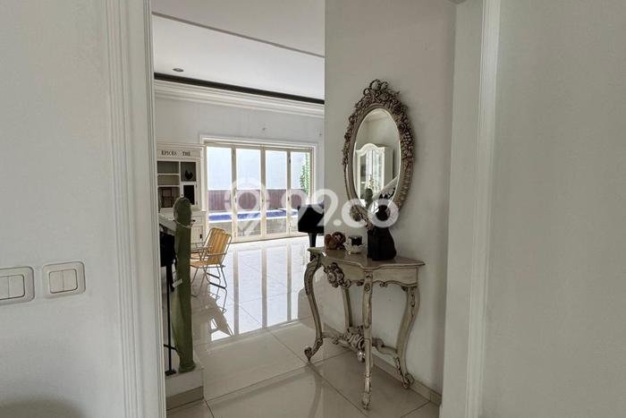 Rumah Elit Modern Tanpa Renovasi di BSD Taman Provence Tangerang Rumah Elit Modern Tanpa Renovasi di BSD Taman Provence Tangerang