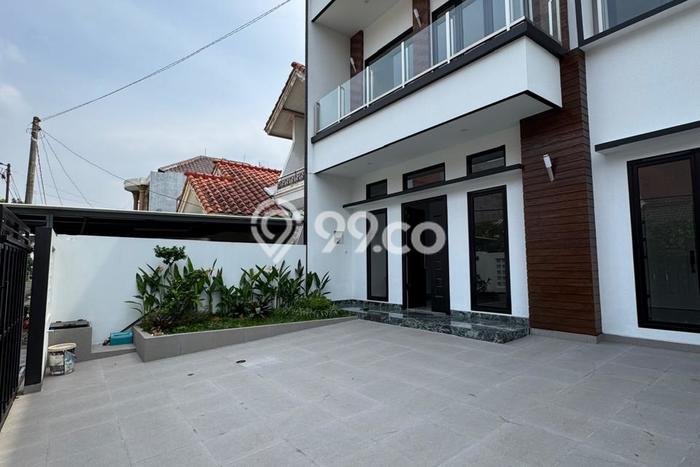Rumah Luxury Modern Siap Huni di BSD Nusaloka Tangerang Rumah Luxury Modern Siap Huni di BSD Nusaloka Tangerang