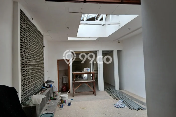 Unit Komersial Paling Strategis di Lengkong Bandung dengan LB 100m2 Unit Komersial Paling Strategis di Lengkong Bandung dengan LB 100m2