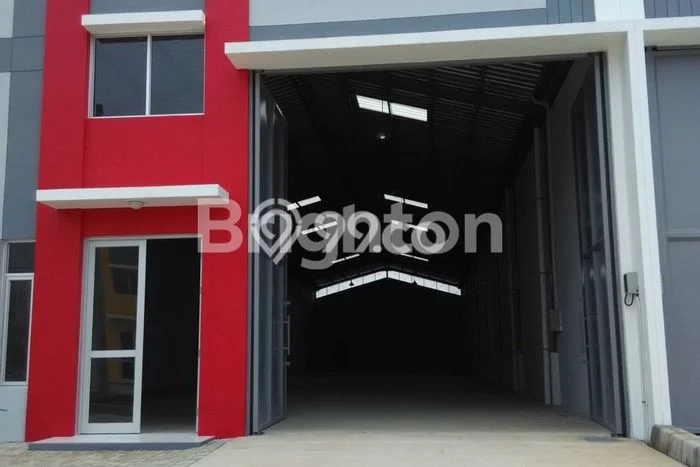 Unit Gudang Paling Strategis di Karawang Timur Karawang dengan LB 264m2 Unit Gudang Paling Strategis di Karawang Timur Karawang dengan LB 264m2