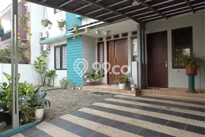 Rumah Luxury Modern Tanpa Renovasi di BSD Tangerang Rumah Luxury Modern Tanpa Renovasi di BSD Tangerang