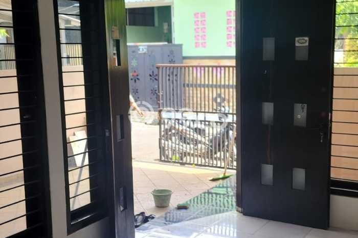 Hunian Cantik Modern Lb 70m2 di BSD, Tangerang Selatan Hunian Cantik Modern Lb 70m2 di BSD, Tangerang Selatan