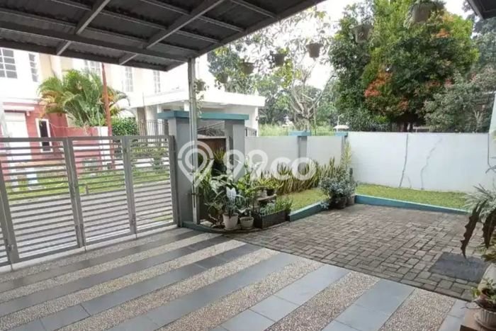 Rumah Luxury Modern Tanpa Renovasi di BSD Tangerang Rumah Luxury Modern Tanpa Renovasi di BSD Tangerang