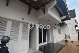 Dijual Rumah Mewah Megah Dengan View Cantik di Rawamangun, Jakarta Timur Dijual Rumah Mewah Megah Dengan View Cantik di Rawamangun, Jakarta Timur