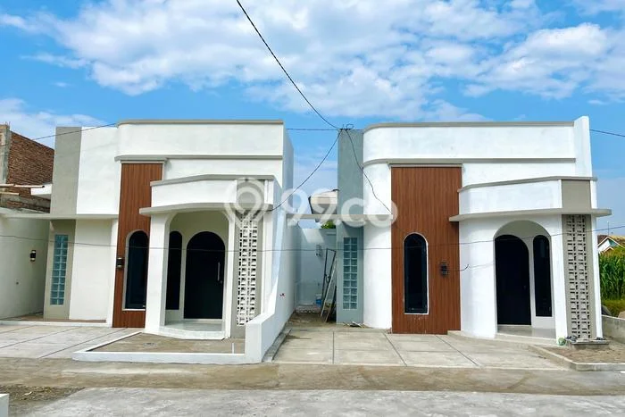 Jual Rumah Harga Miring Depok Punya 2 Kamar & LT 70m2 Jual Rumah Harga Miring Depok Punya 2 Kamar & LT 70m2