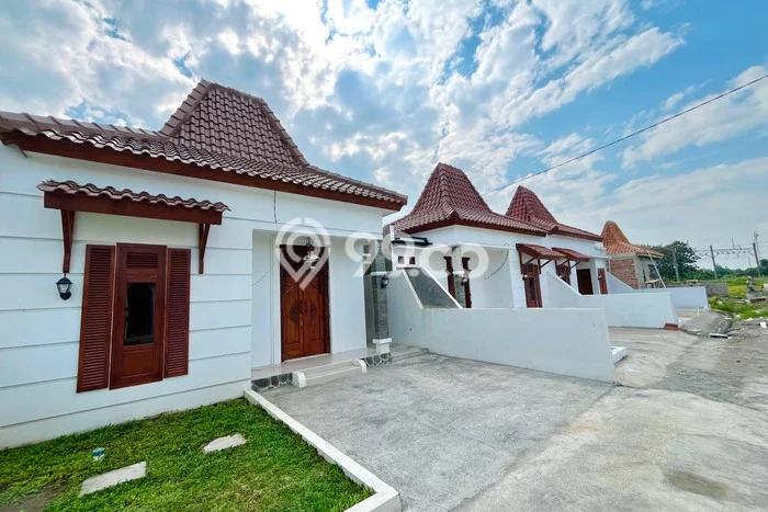 SPECIAL OFFER! Rumah Nyaman di Prambanan, Luas 80m2m² LB 36m2m² SPECIAL OFFER! Rumah Nyaman di Prambanan, Luas 80m2m² LB 36m2m²