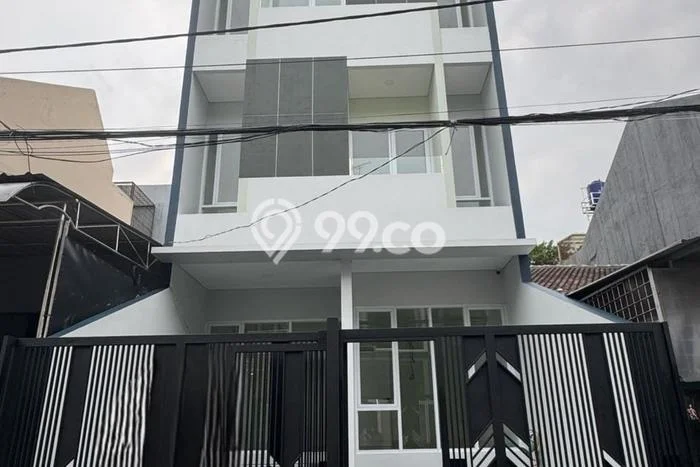 Siap Huni Rumah Mewah 4 Kamar di Kelapa Gading Dekat ke Mana Pun Siap Huni Rumah Mewah 4 Kamar di Kelapa Gading Dekat ke Mana Pun