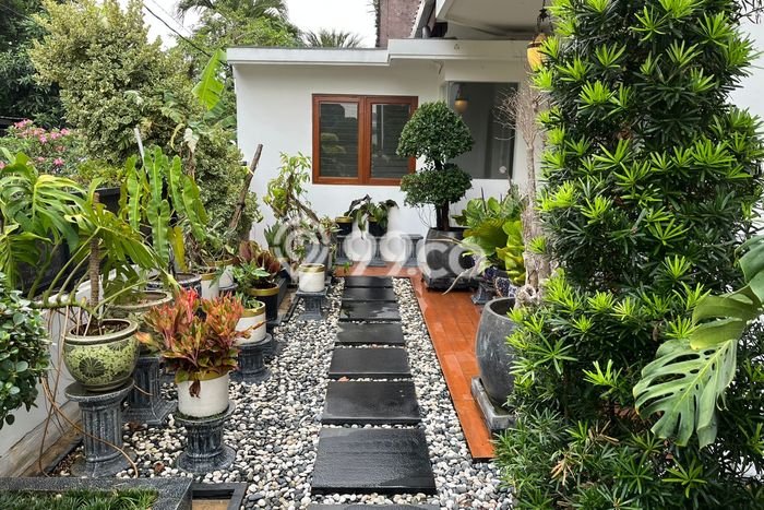 Rumah Luxury Modern Siap Huni di Lebak Bulus Jakarta Selatan Rumah Luxury Modern Siap Huni di Lebak Bulus Jakarta Selatan