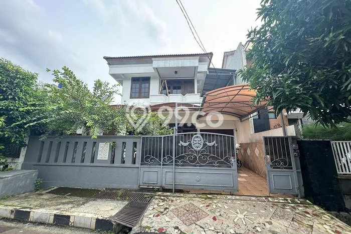 Disewakan segera rumah minimalis strategis 5 Kamar di Cinere, Depok Disewakan segera rumah minimalis strategis 5 Kamar di Cinere, Depok