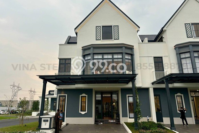 Hunian Elit LB 237m2 Siap Pakai Desain Elegan di Gading Serpong, Tangerang Hunian Elit LB 237m2 Siap Pakai Desain Elegan di Gading Serpong, Tangerang