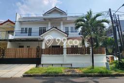 Ready to Use! Luxury House LT 251m2 Desain Modern di Semanan Ready to Use! Luxury House LT 251m2 Desain Modern di Semanan
