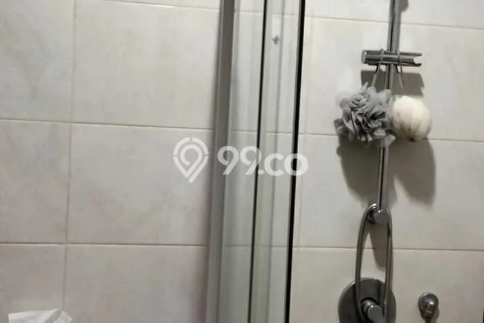 Dijual Rumah Strategis Bagus Punya 2 KT di Cipondoh Tangerang - Dijual Rumah Strategis Bagus Punya 2 KT di Cipondoh Tangerang -
