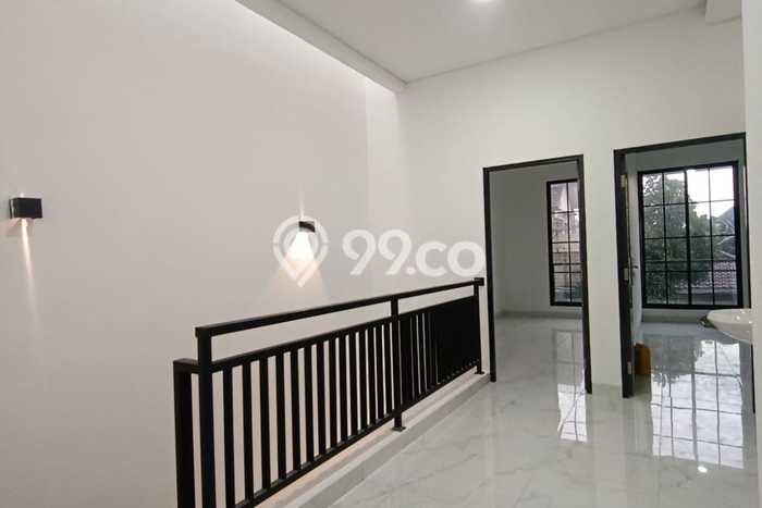 Rumah Modern 4 Kamar LT 100m2 di Meruya Rumah Modern 4 Kamar LT 100m2 di Meruya
