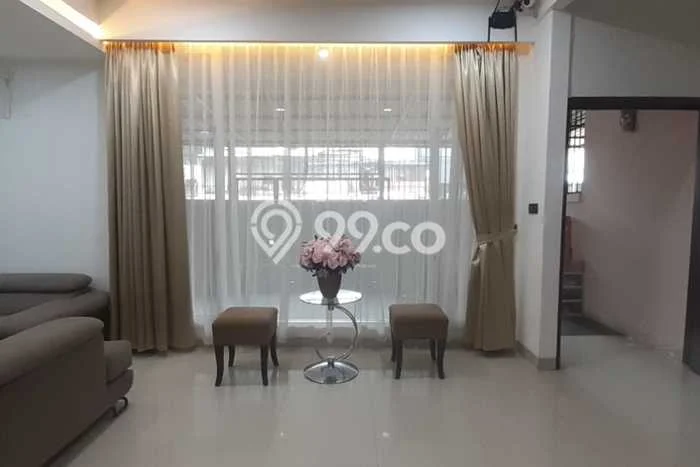 Rumah Elit LB 364m2 Siap Pakai Desain Elegan di Duri Kepa, Jakarta Barat Rumah Elit LB 364m2 Siap Pakai Desain Elegan di Duri Kepa, Jakarta Barat