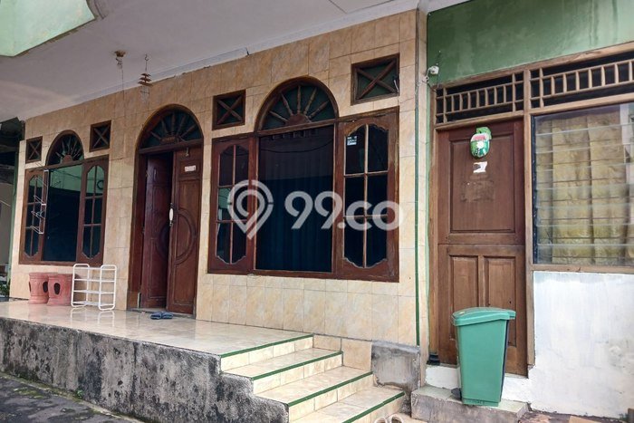 Siap Huni Rumah Mewah 16 Kamar di Ciracas Dekat ke Mana Pun Siap Huni Rumah Mewah 16 Kamar di Ciracas Dekat ke Mana Pun