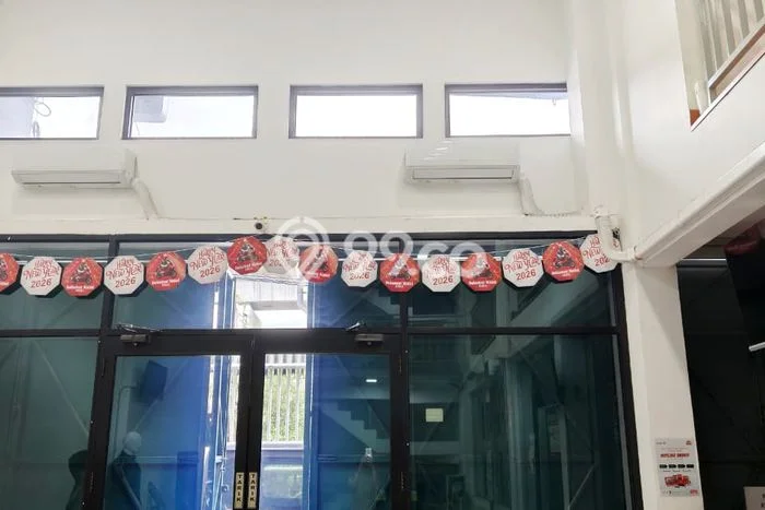 Ruko disewakan lokasi strategis Cakung Jakarta Timur 530m2 Ruko disewakan lokasi strategis Cakung Jakarta Timur 530m2