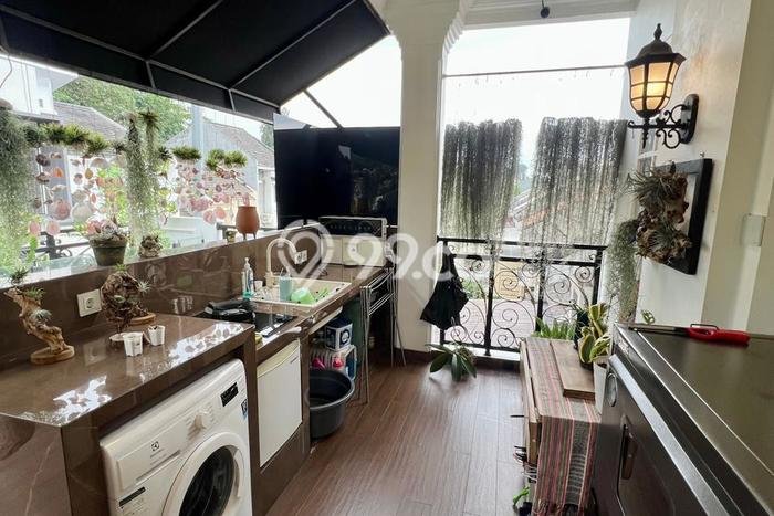 Rumah Modern 2 KT di BSD Nusaloka Tangerang Rumah Modern 2 KT di BSD Nusaloka Tangerang