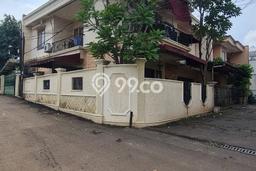 Hunian Elit LB 200m2 Siap Pakai Desain Elegan di Rempoa, Tangerang Hunian Elit LB 200m2 Siap Pakai Desain Elegan di Rempoa, Tangerang