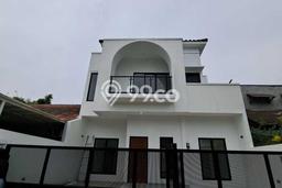 Jual Rumah Luas Megah Dengan View Eksklusif di BSD Kencana Loka, Tangerang Jual Rumah Luas Megah Dengan View Eksklusif di BSD Kencana Loka, Tangerang