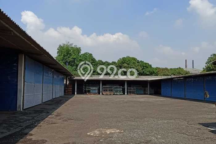 Gudang untuk Disewa di Pusat Bandung Luas Bangunan 1800m2 Gudang untuk Disewa di Pusat Bandung Luas Bangunan 1800m2