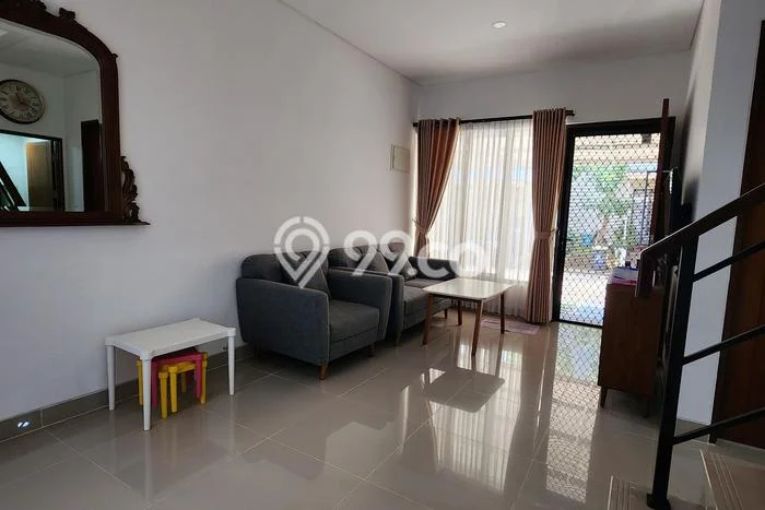 Rumah Luas Asri 3 KT Siap Pakai di Cibubur Jakarta Timur Rumah Luas Asri 3 KT Siap Pakai di Cibubur Jakarta Timur