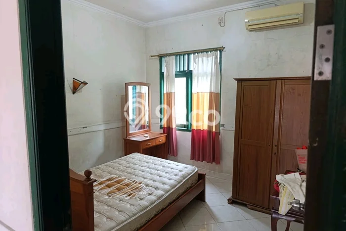 Jual Rumah Favorit Siap Huni LB 540m2 di Rungkut, Surabaya Jual Rumah Favorit Siap Huni LB 540m2 di Rungkut, Surabaya
