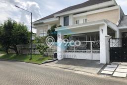 Hunian Mewah LB 1000m2 Siap Pakai Desain Elegan di Graha, Surabaya Hunian Mewah LB 1000m2 Siap Pakai Desain Elegan di Graha, Surabaya