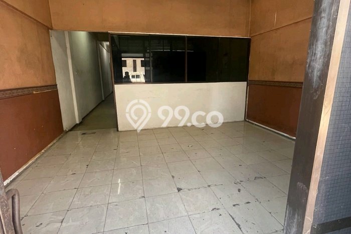 Ruko Dijual di Prime Area Surabaya Luas 250m2 Ruko Dijual di Prime Area Surabaya Luas 250m2