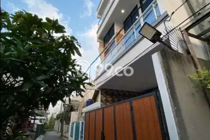 Hot Offer Hunian Premium Ideal dan Luas di Tebet, Jakarta Selatan Hot Offer Hunian Premium Ideal dan Luas di Tebet, Jakarta Selatan