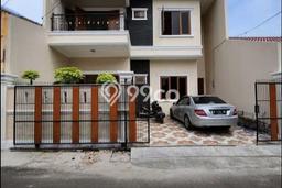 Rumah Elit Modern Tanpa Renovasi di Rawamangun Jakarta Timur Rumah Elit Modern Tanpa Renovasi di Rawamangun Jakarta Timur