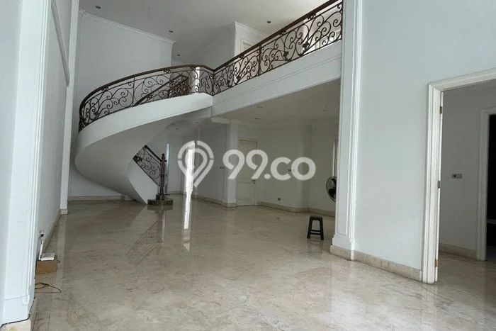 Jual Rumah Mewah Elegan Dengan View Eksklusif di Otista, Jakarta Timur Jual Rumah Mewah Elegan Dengan View Eksklusif di Otista, Jakarta Timur