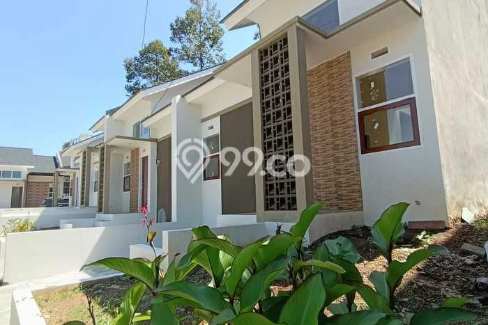 Jual Rumah Harga Miring Cicalengka Punya 2 KT & LT 72m2 Jual Rumah Harga Miring Cicalengka Punya 2 KT & LT 72m2