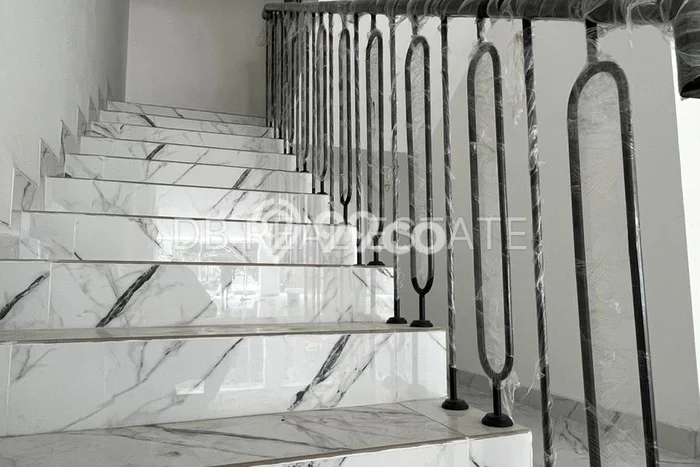 Ruko Strategis Kawasan Pondok Kelapa, Luas 1600m², Lokasi Bisnis, Ramai Ruko Strategis Kawasan Pondok Kelapa, Luas 1600m², Lokasi Bisnis, Ramai