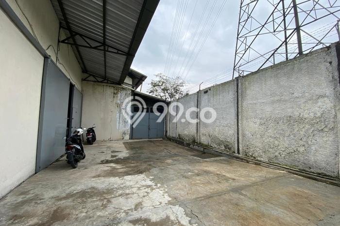 Gudang di Kopo, Luas 700m², Lokasi Strategis Gudang di Kopo, Luas 700m², Lokasi Strategis