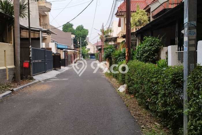 Dijual Rumah Mewah Elegan Dengan View Eksklusif di Puri Indah, Jakarta Barat Dijual Rumah Mewah Elegan Dengan View Eksklusif di Puri Indah, Jakarta Barat