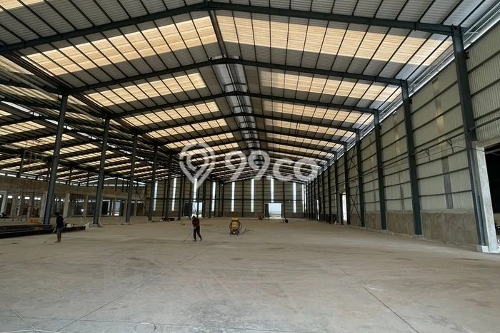 Unit Gudang Paling Strategis di Pakuhaji Tangerang dengan LB 2520m2 Unit Gudang Paling Strategis di Pakuhaji Tangerang dengan LB 2520m2