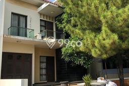 Ready to Use! Luxury House LT 276m2 Desain Elegan di Harapan Indah Ready to Use! Luxury House LT 276m2 Desain Elegan di Harapan Indah