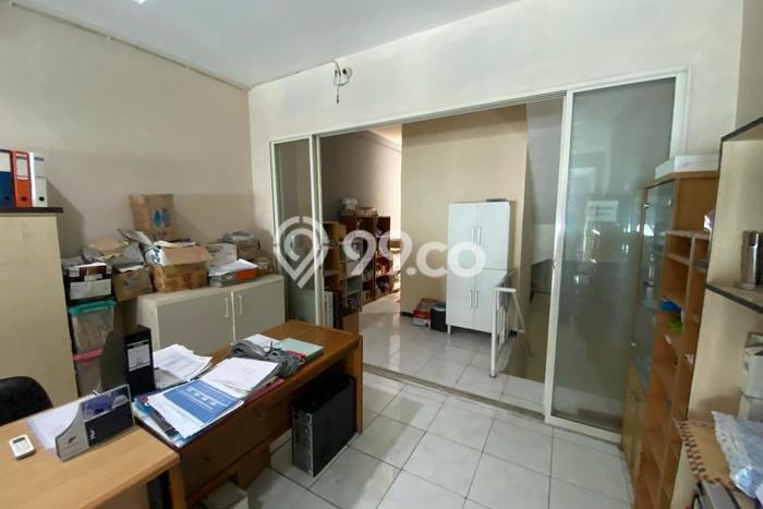 Lokasi Strategis! Dijual Ruko Bisnis di Gubeng, Surabaya Kondisi Bagus Lokasi Strategis! Dijual Ruko Bisnis di Gubeng, Surabaya Kondisi Bagus