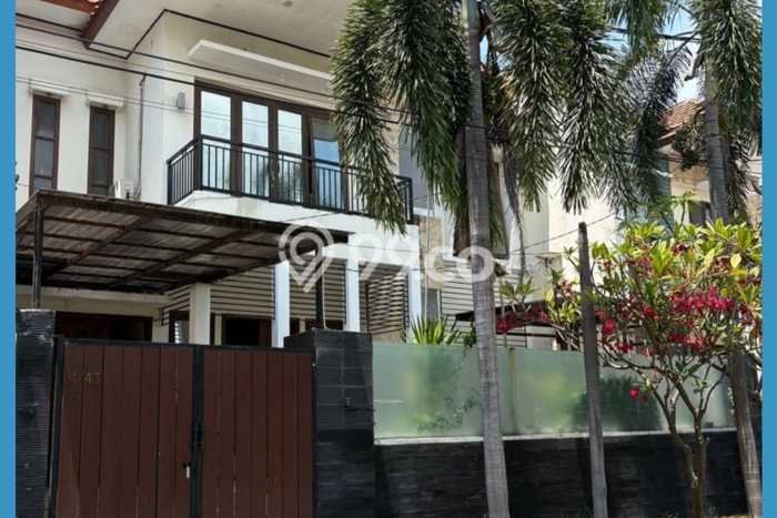 Hot Offer Hunian Mewah Ideal dan Luas di Sukolilo, Surabaya Hot Offer Hunian Mewah Ideal dan Luas di Sukolilo, Surabaya