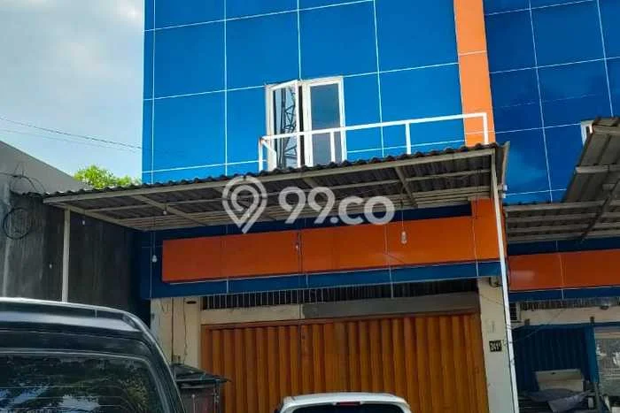 Unit Ruko Dijual di Mulyorejo Surabaya 240m2 Unit Ruko Dijual di Mulyorejo Surabaya 240m2